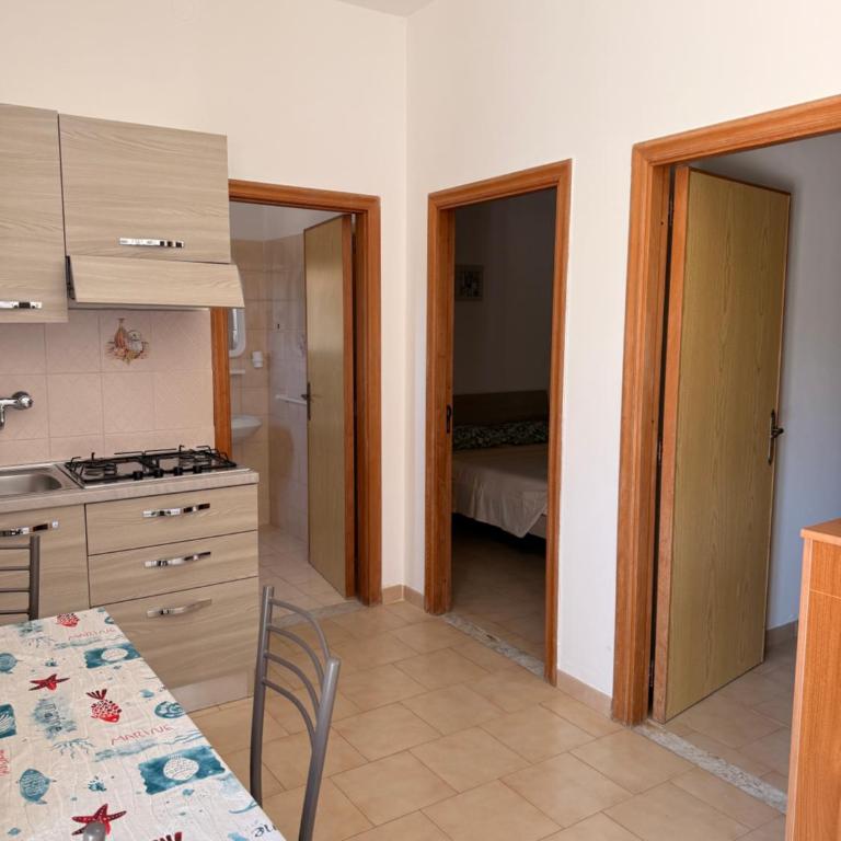 Villa Viola - Giardino e Parcheggio Gratuito - Casa con 2 Camere da Letto - 5
