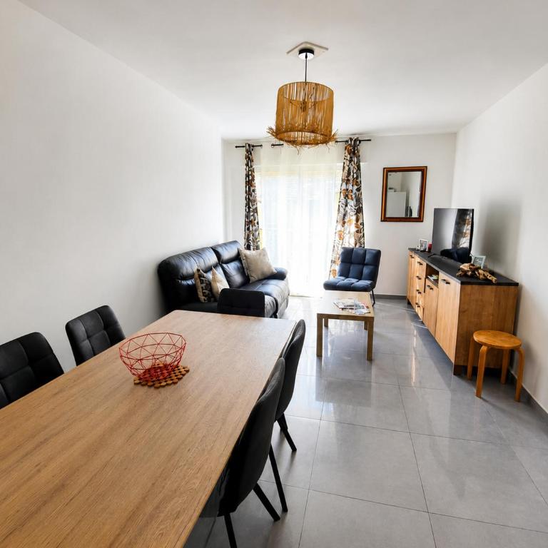 Appartement spacieux à 2 pas de la mer à Nice - Appartement 3 Chambres - 1
