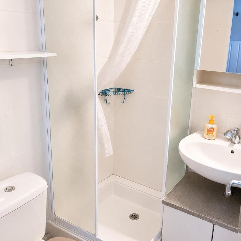 Studio - Marina 4 - 17 allée des Pinons - 3-2 - Appartement 1 Chambre - 4