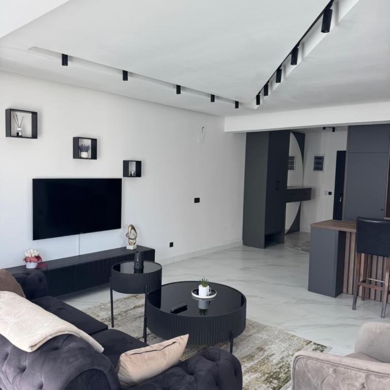 AD Home - One-Bedroom Apartment - 1