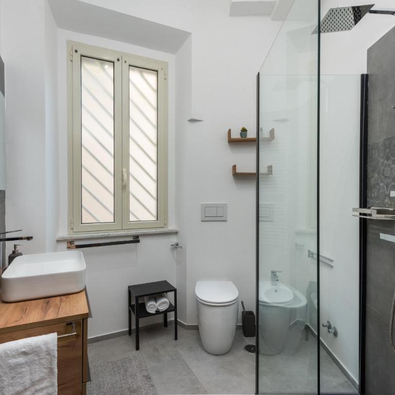 2Bedroom con Giardino Privato al Colosseo - Appartamento con 2 Camere da Letto - 2