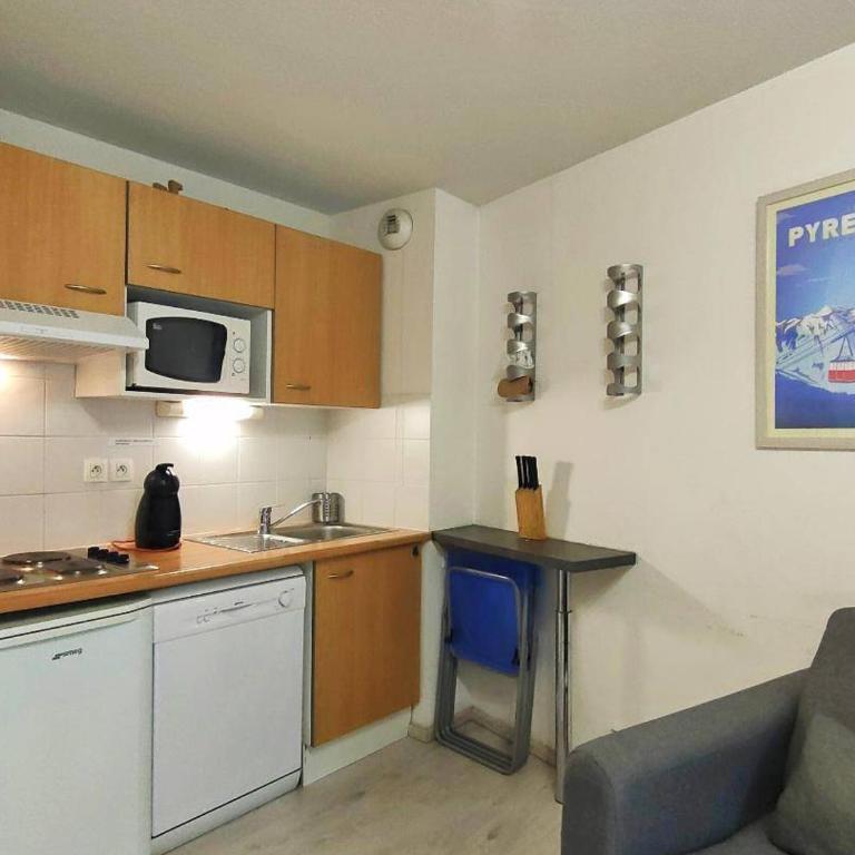 Appartement lumineux 4-6 pers, parking à Cauterets - FR-1-234-199 - Apartment (6 Adults) - 9