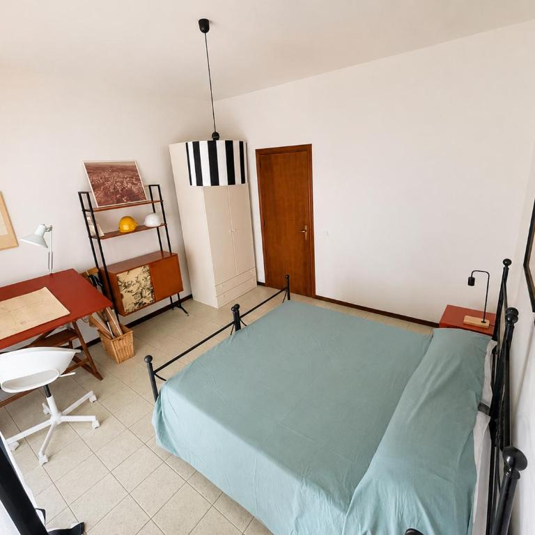 Ugo's Hospitality - Twin Room - 3