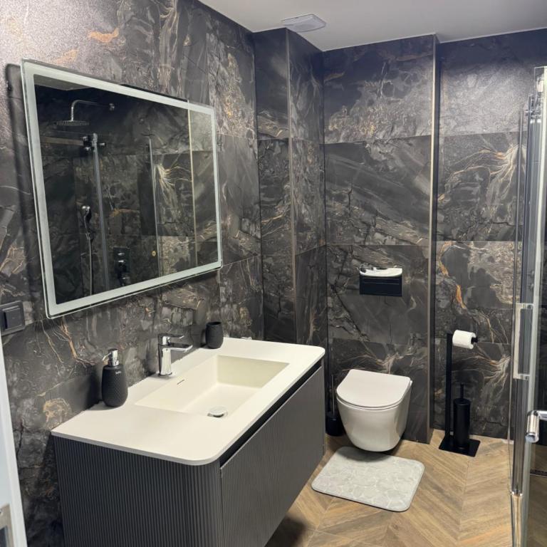 AD Home - One-Bedroom Apartment - 7