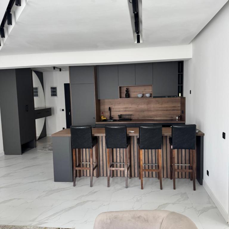 AD Home - One-Bedroom Apartment - 4