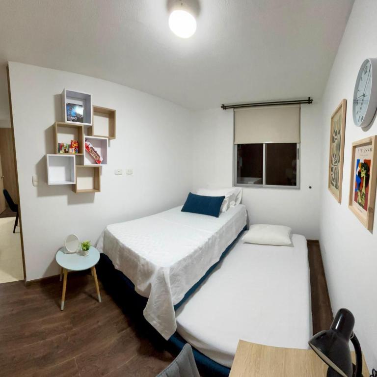 Ambar Sky - Two-Bedroom Apartment with Balcony - 3