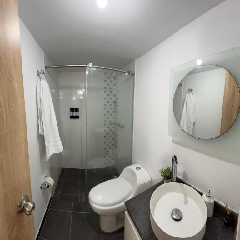 Ambar Sky - Two-Bedroom Apartment with Balcony - 5