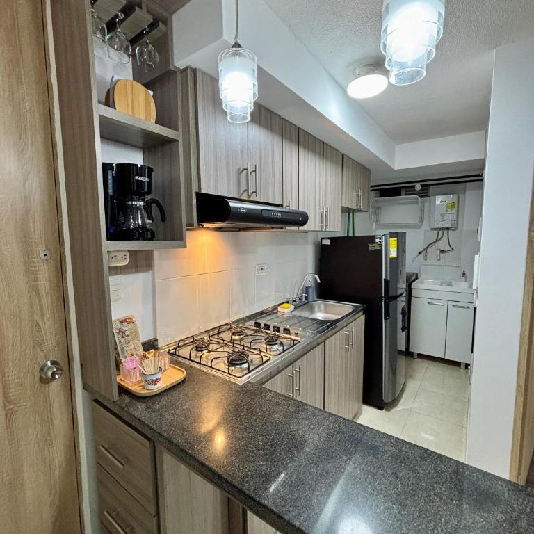 Ambar Sky - Two-Bedroom Apartment with Balcony - 13