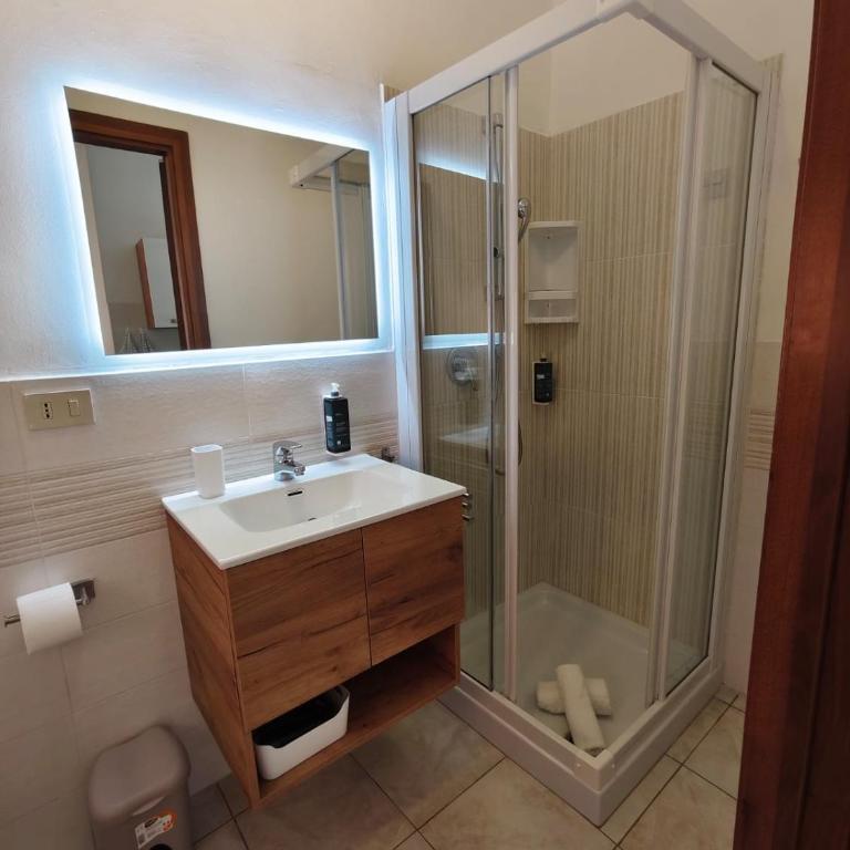 Casa GIULIA - Appartamento con 2 Camere da Letto - 7
