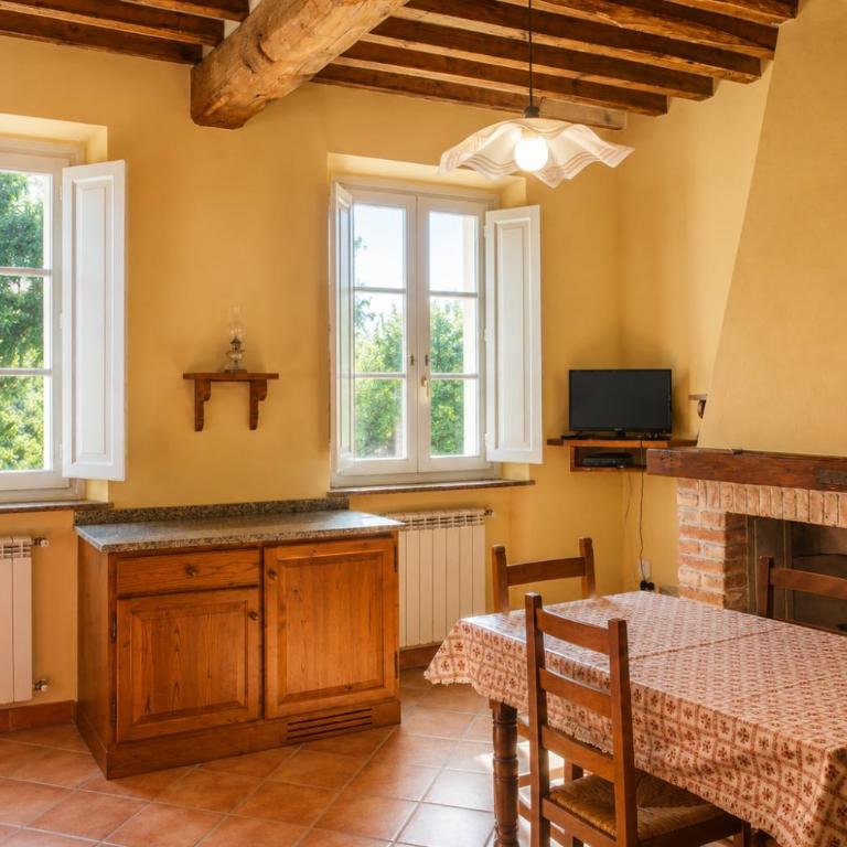 Fattoria Agriturismo Bigongiari - Apartamento de 2 dormitorios con vistas al jardín - 12