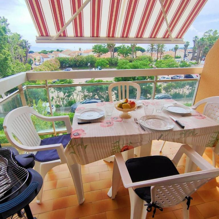 Deux-pièces 2* avec balcon et parking - Port Canet - FR-1-696-107 - Apartment - 1