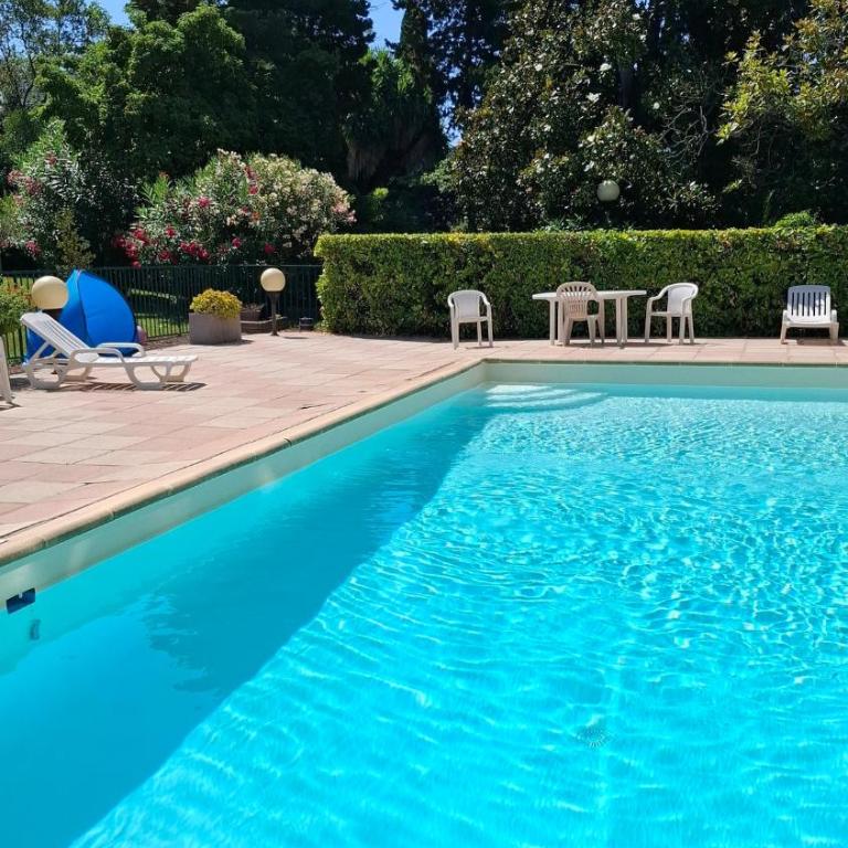 LE PALMIER App vue mer - Piscine- Plage - Place de parking privée - Studio - Vue sur Mer - 16