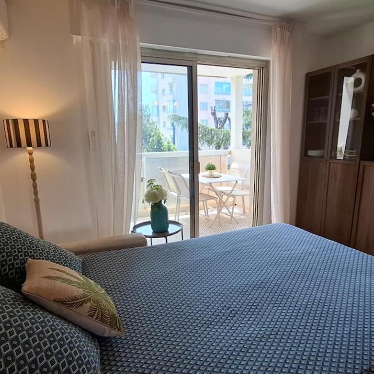 LE PALMIER App vue mer - Piscine- Plage - Place de parking privée - Studio - Vue sur Mer - 10