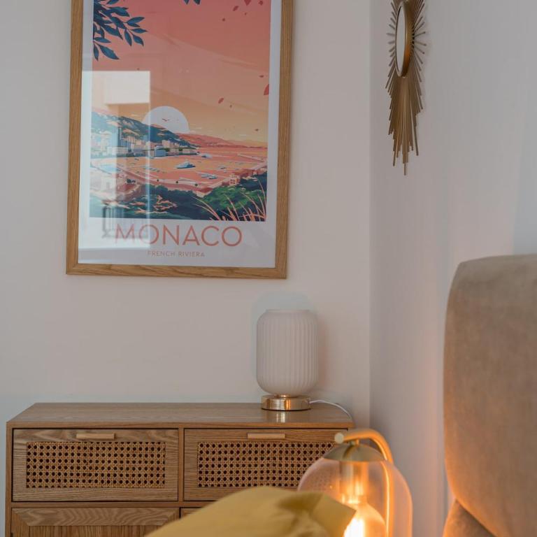 Beautiful 1 bedroom flat , 20 m from the beach, AC and private garage - Appartement 1 Chambre avec Balcon et Vue sur Mer - 19