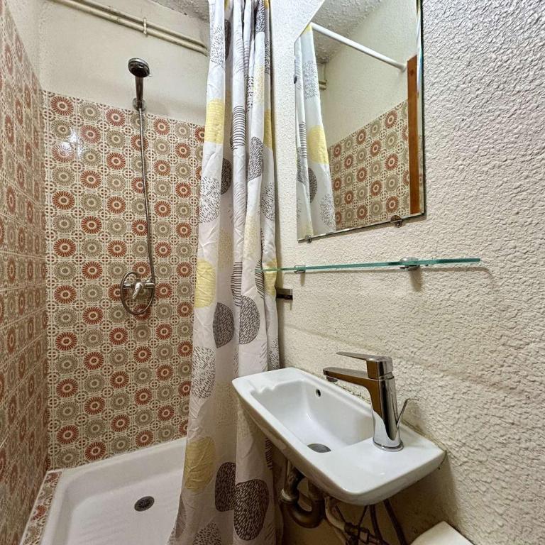 Appartement cabine 6 pers avec balcons, proche pistes - Serre-Chevalier, Chantemerle - Appartement 1 Chambre - 11