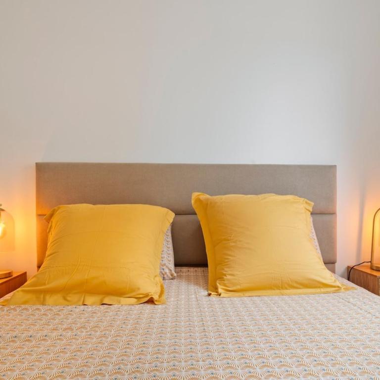 Beautiful 1 bedroom flat , 20 m from the beach, AC and private garage - Appartement 1 Chambre avec Balcon et Vue sur Mer - 44