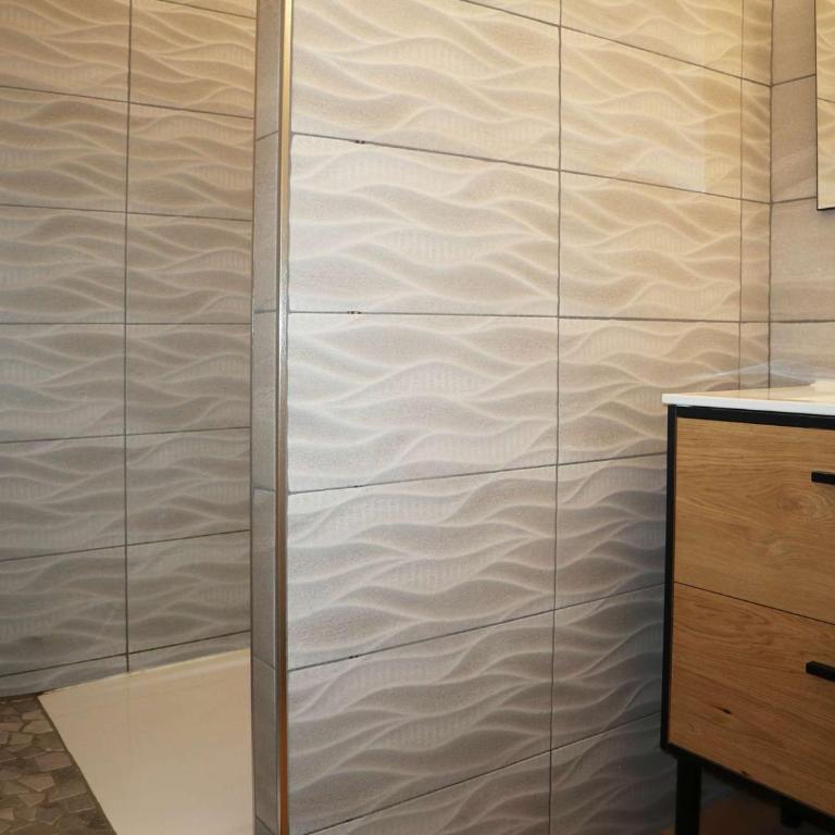 Appartement rénové pour 8 pers, skis aux pieds, cœur de station, grande terrasse, box à skis - FR-1-322-564 - Appartamento - 7