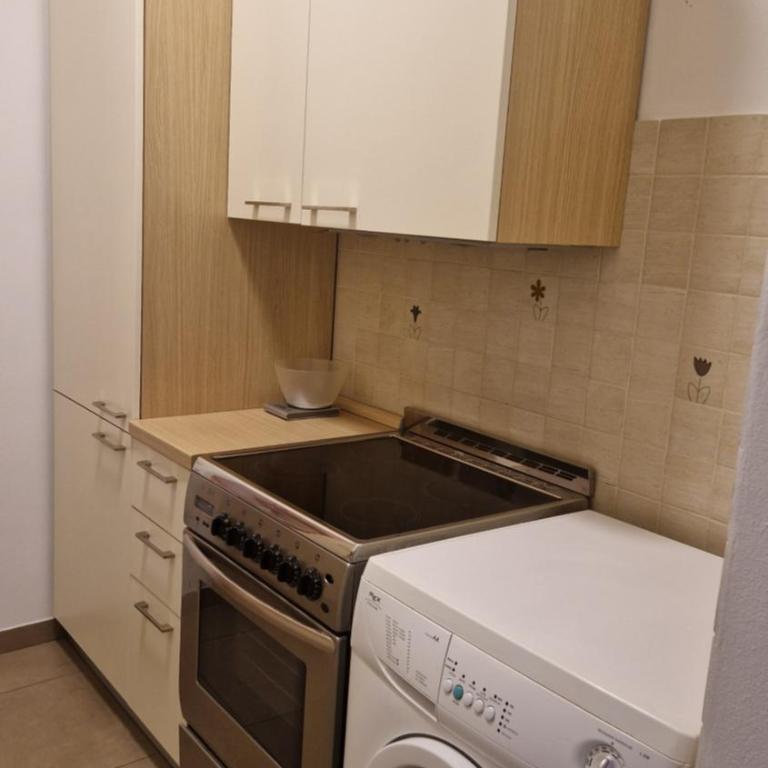 Casa Pino Malè - Appartamento con 2 Camere da Letto - 8