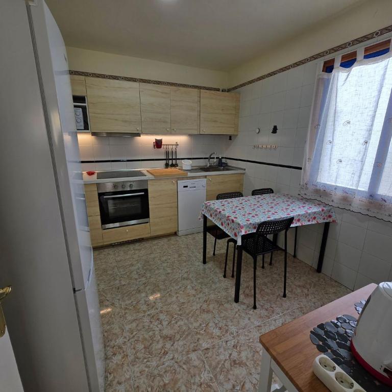Charming 3-Bedroom Apartment in Corralejo, Lanzarote - Appartamento - 2