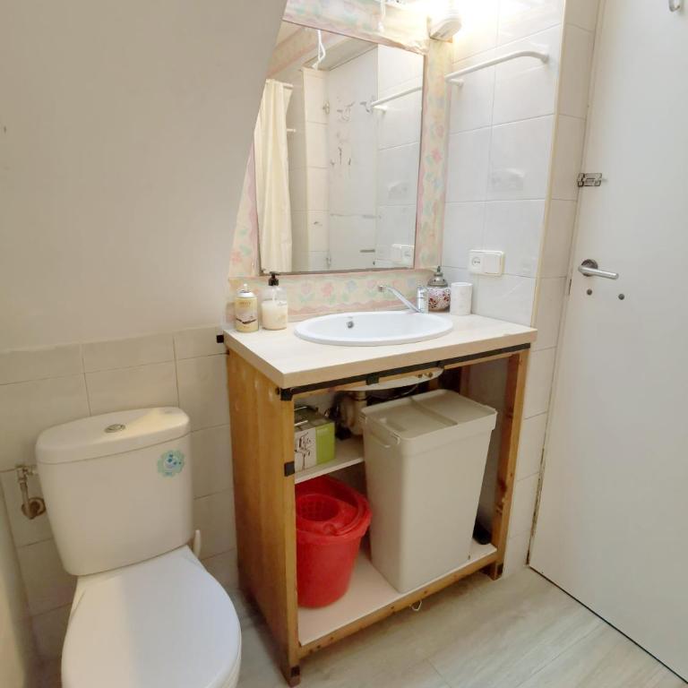 MarBarcelona Coliving Aviacio - Habitación Doble con baño compartido - 23