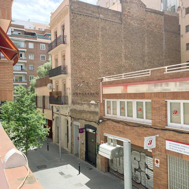 MarBarcelona Coliving Aviacio - Habitación Doble con baño compartido - 24