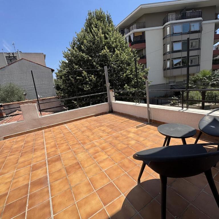 4 Cagnes Sur Mer Reynes 3 pers terrasse et clim - Apartment mit 1 Schlafzimmer - 1