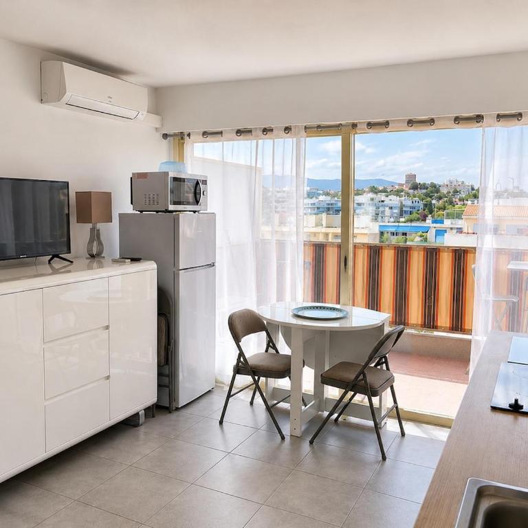 L'Escale Silvaplana, Antibes comfort - Appartement 1 Chambre - 4