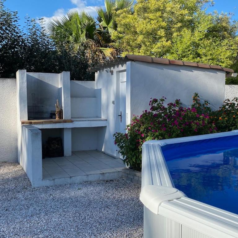 Villa Carla F2 piscine privée clim plage au calme 3 pers max Grau d Agde - Maison 1 Chambre - 12