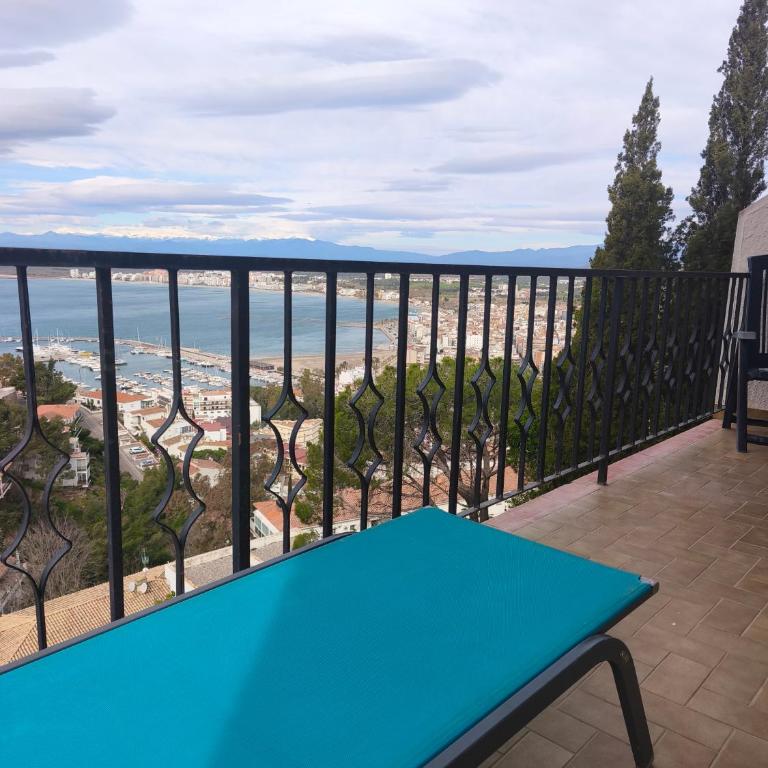 Puig Rom Pau Vila - One-Bedroom Apartment with Sea View and Balcony - 13