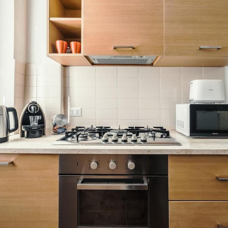 Design Apt 15 Min from the Center - Apartamento de 2 dormitorios - 17