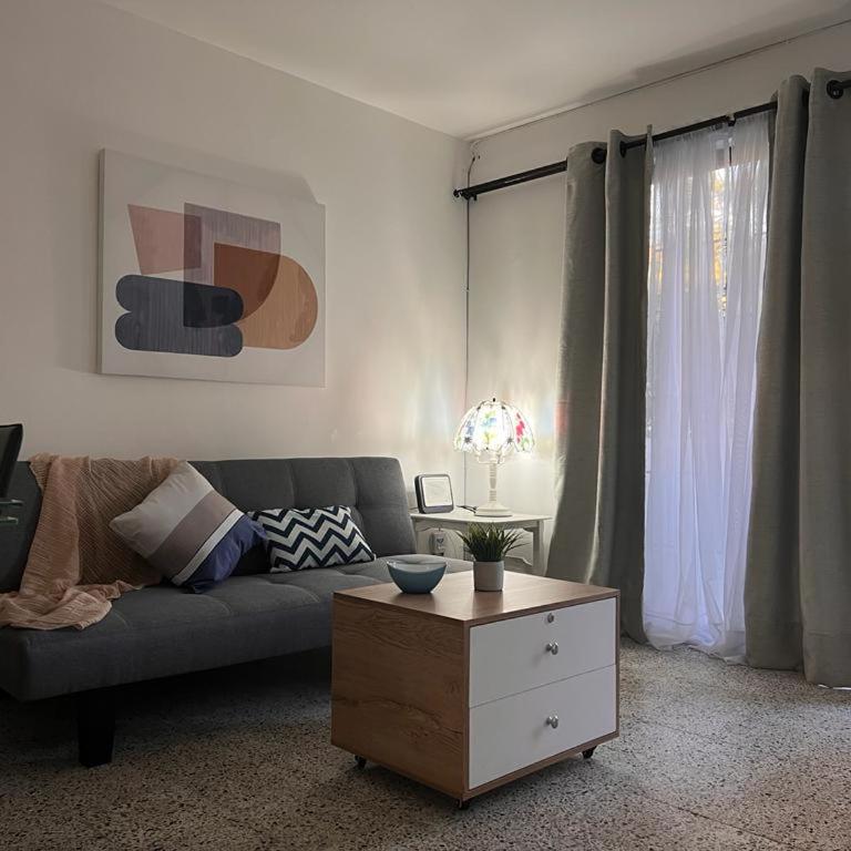Apartamento Flor de Manila - Two-Bedroom Apartment - 2