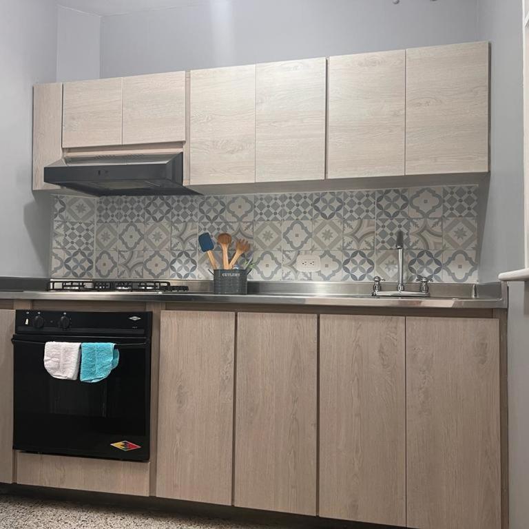 Apartamento Flor de Manila - Two-Bedroom Apartment - 21