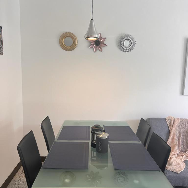 Apartamento Flor de Manila - Two-Bedroom Apartment - 12