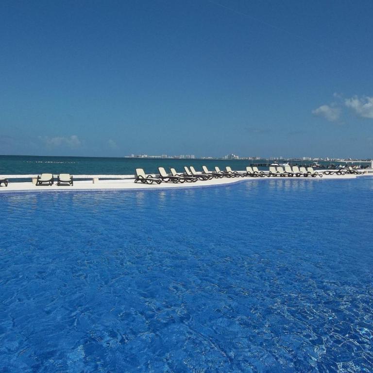 Luxury Apartment beach front - Apartamento Deluxe de 2 dormitorios con vistas al mar - 1