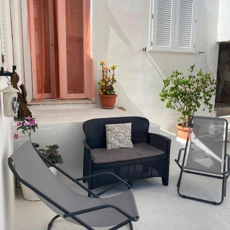 Oleander House - Standard Dreibettzimmer - 16