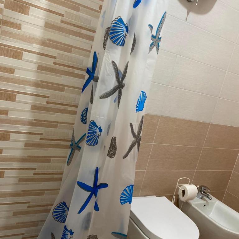 Oleander House - Standard Dreibettzimmer - 1