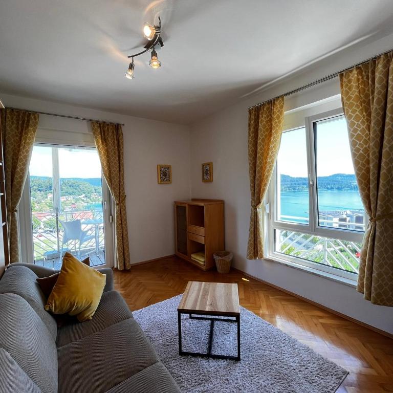 Buchenheim Apartments - Apartment mit 1 Schlafzimmer, Balkon und Seeblick - 6