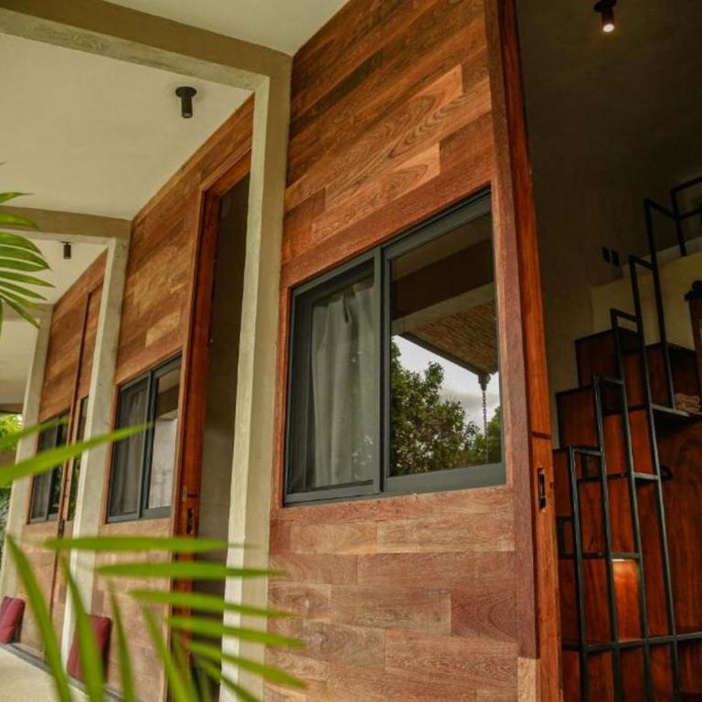 Hotel Makaabá Eco-Boutique - Queen Room with Pool View (Tiny House Concept) - 1