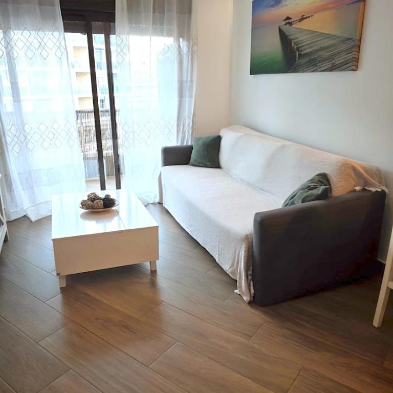 Coqueto apartamento en Puerto Marina con piscina - Apartment mit 2 Schlafzimmern - 35