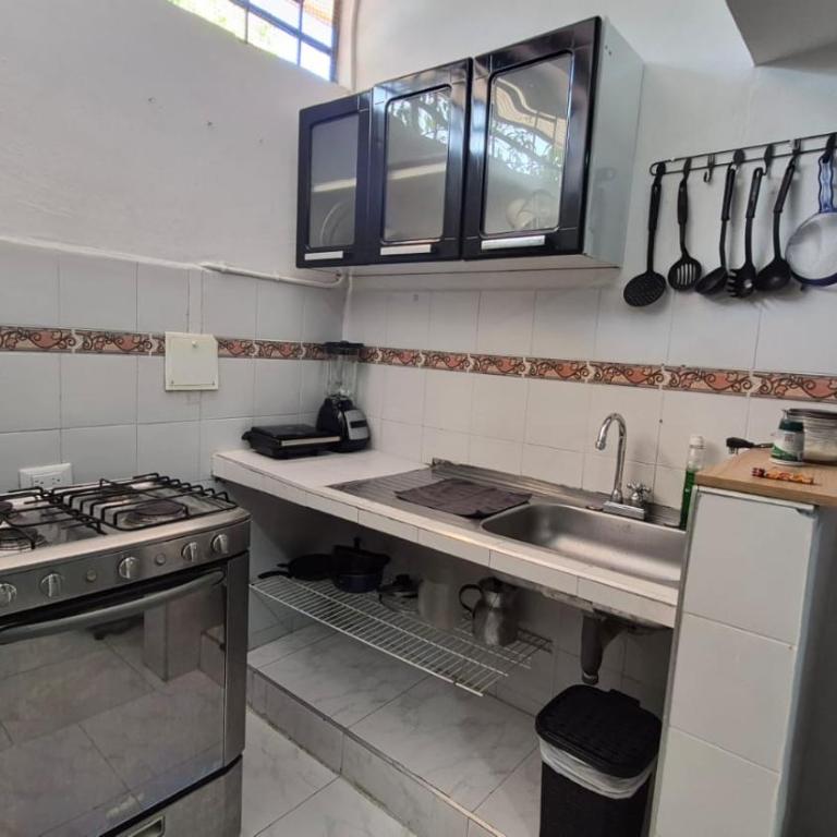 Apto amoblado 2 hab cerca Hospital Neiva - Apartamento Estándar de 2 dormitorios - 17