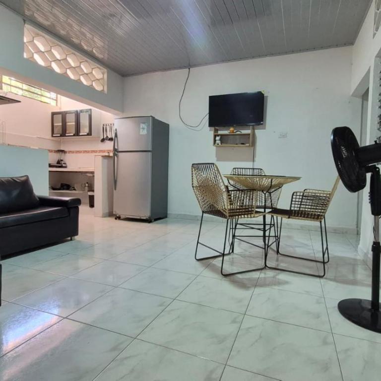 Apto amoblado 2 hab cerca Hospital Neiva - Apartamento Estándar de 2 dormitorios - 11