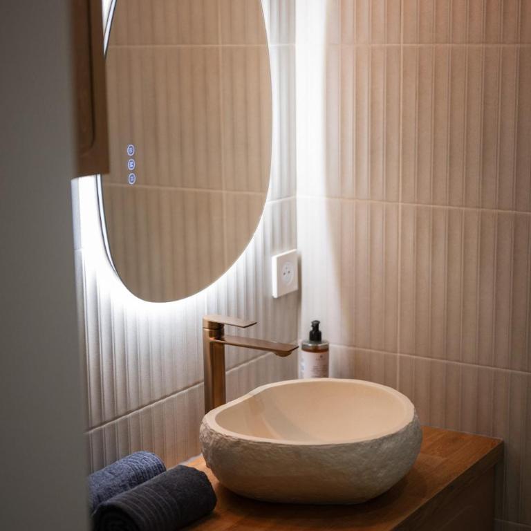 Aqua Roma Suite - Balnéo privée - Jardin vue mer - Appartement 1 Chambre - 33