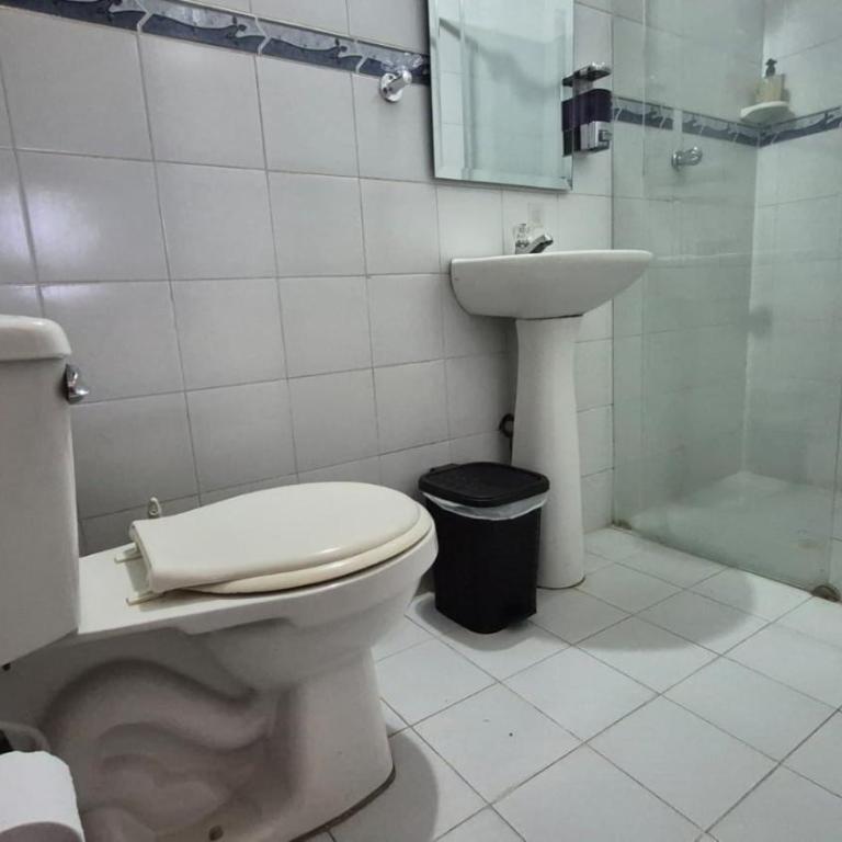 Apto amoblado 2 hab cerca Hospital Neiva - Apartamento Estándar de 2 dormitorios - 19