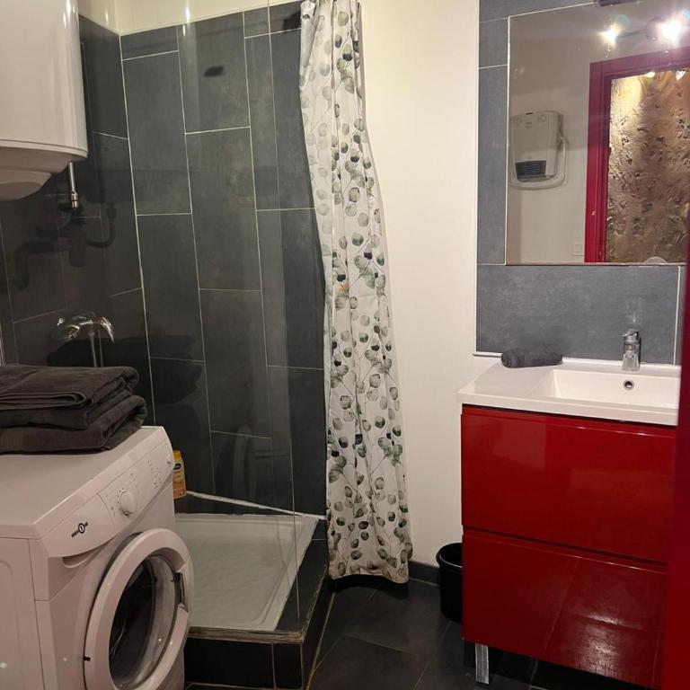 Superbe Duplex Aux Arenes - Appartamento - 22