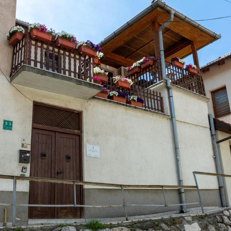 1 minute to Sebilj - 3BR- Old Town - Free Parking - Apartment mit 3 Schlafzimmern und Balkon - 6