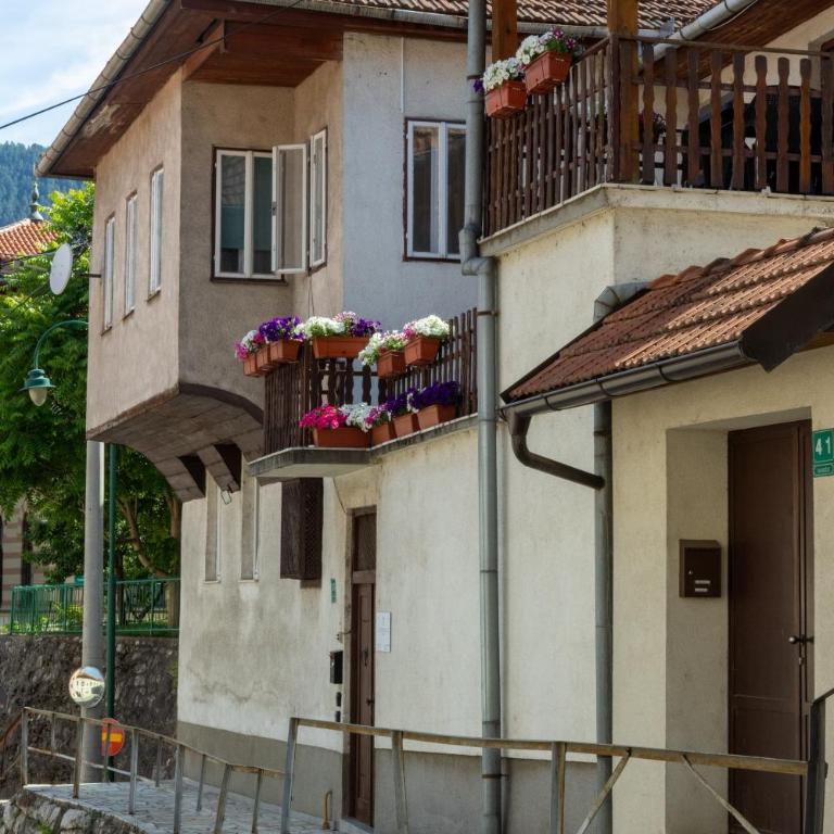 1 minute to Sebilj - 3BR- Old Town - Free Parking - Apartment mit 3 Schlafzimmern und Balkon - 9