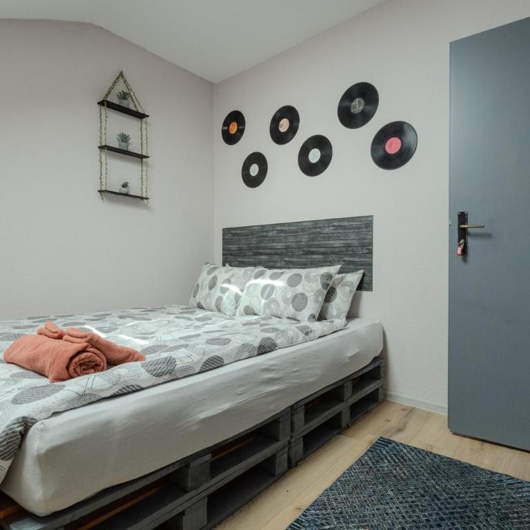 1 minute to Sebilj - 3BR- Old Town - Free Parking - Apartment mit 3 Schlafzimmern und Balkon - 22