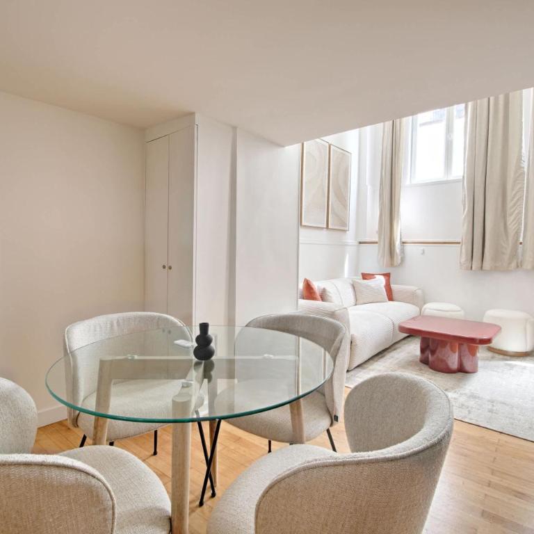 Rare Gem Maisonette 10 min Champs Elysees - Appartement - 14