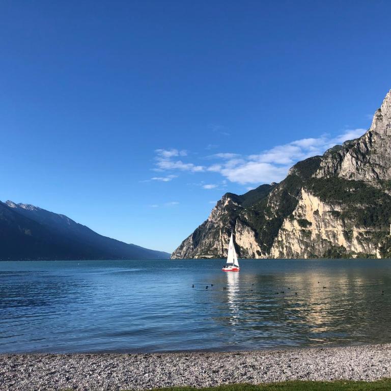 Luxory Riva 22 - Appartamento con 2 Camere da Letto - 20