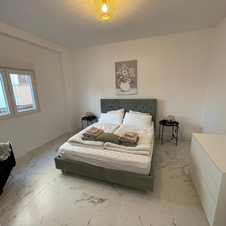 Townhouse center old town Estepona - One-Bedroom Apartment - 1